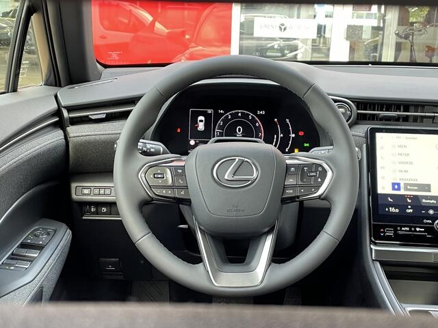 Lexus LBX Comfort & safety pack 2WD | Sensoren v/a | Stoelverwarming | Dod