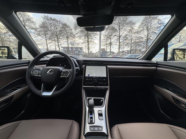 Lexus LBX Business Line Pro 2WD Dodehoekdetectie, Beige leer, Elektrische achterklep , All-in Rijklaarprijs