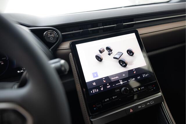 Lexus LBX Elegant 2WD Limited | Tech Pack | Apple Carplay | Keyless |