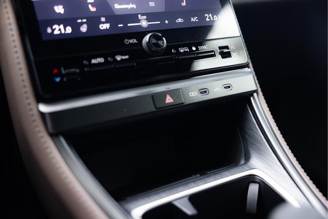 Lexus LBX Elegant 2WD Limited | Tech Pack | Apple Carplay | Keyless |