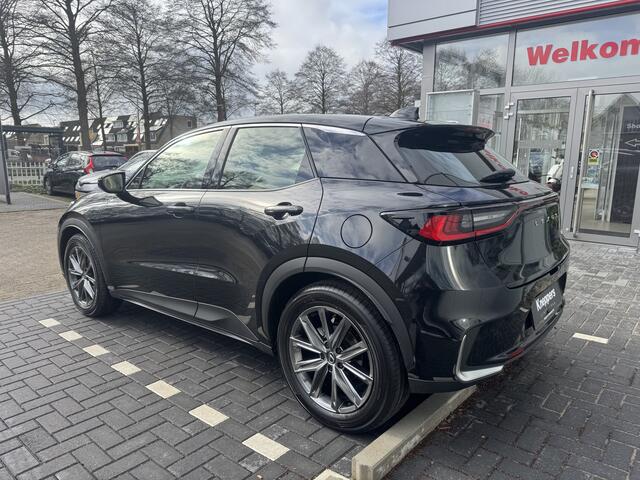 Lexus LBX Business Line Pro 2WD Dodehoekdetectie, Licht beige leer, Elektrische achterklep , All-in Rijklaarprijs