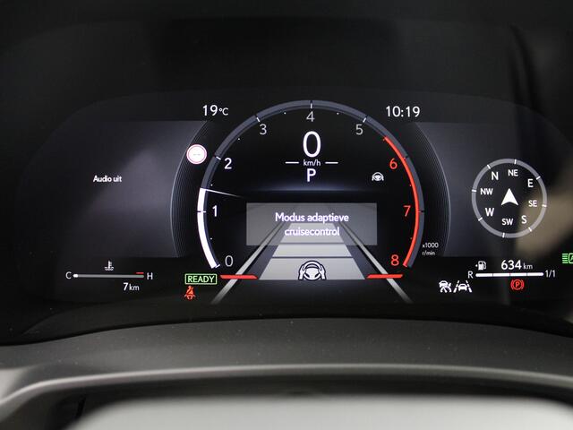 Lexus LBX Elegant | Leder | Stoel- en stuurverwarming | Park Assist | Lexus Link Pro Multimedia |
