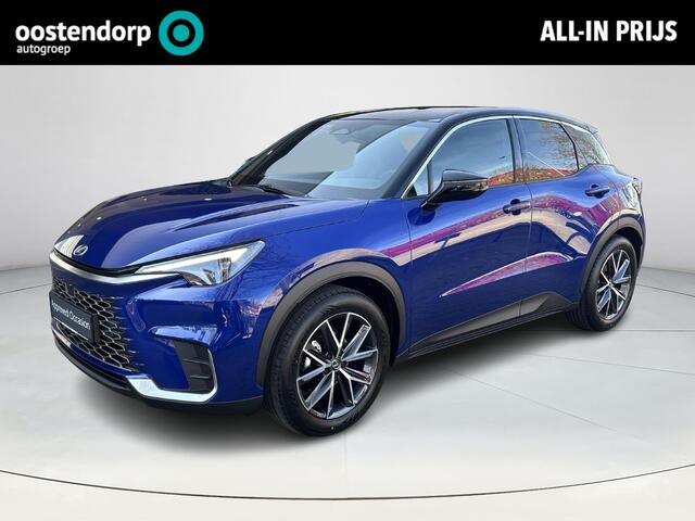 Lexus LBX Emotion 2WD