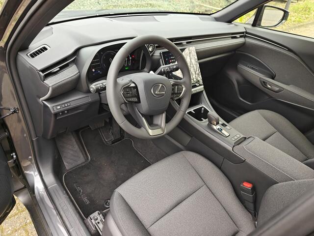 Lexus LBX Business Line 2WD