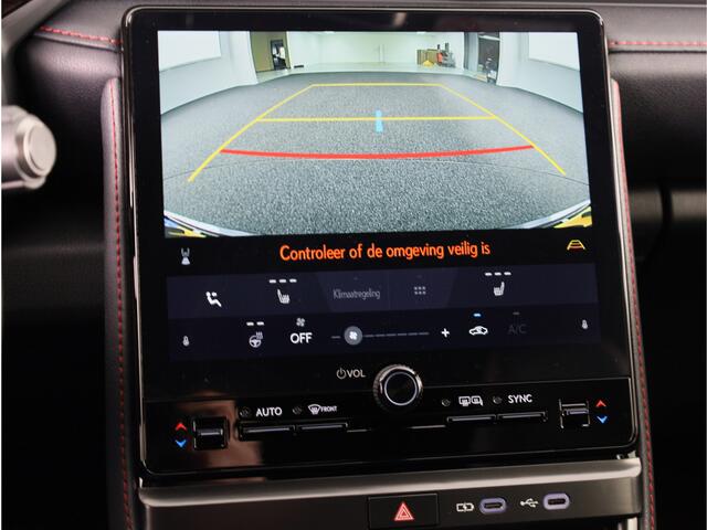 Lexus LBX Elegant + Tech Pack 2WD *DEMO* | Stuur- en Stoelverwarming |