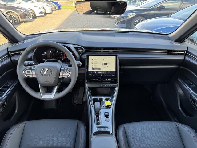 Lexus LBX Emotion 1.5 Hybrid Bi-Tone Tech Pack Leder Stoel Stuur verwarming PDC Navi Carplay