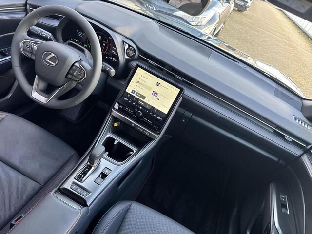 Lexus LBX Emotion 2WD | 06-10141018 Voor meer informatie