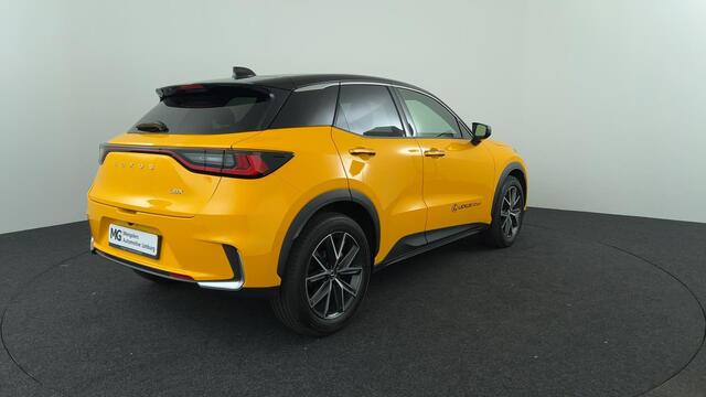 Lexus LBX Emotion 2WD, TECH PACK!