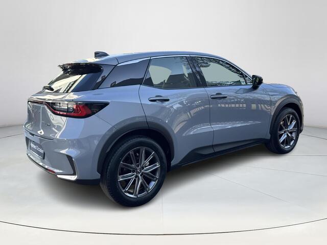 Lexus LBX Elegant 2WD | 06-10141018 Voor meer informatie