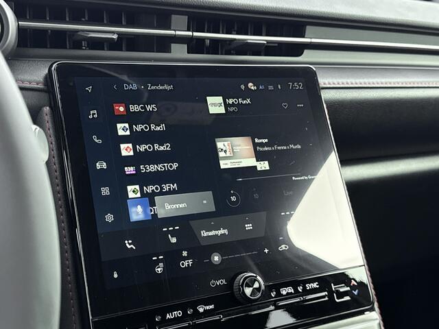 Lexus LBX Emotion 2WD | Tech Pack | Elektr. achterklep | Stoelverwarming |