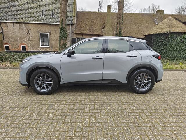 Lexus LBX LBX 1.5 Hybrid Business