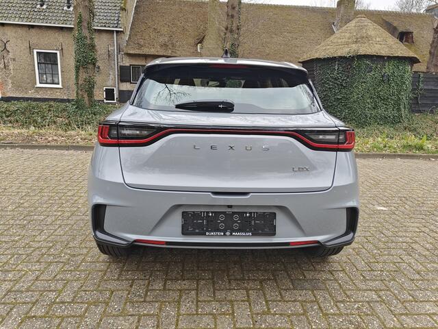 Lexus LBX LBX 1.5 Hybrid Business