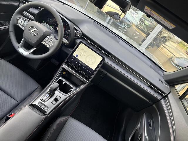 Lexus LBX Emotion 2WD | 06-10141018 Voor meer informatie