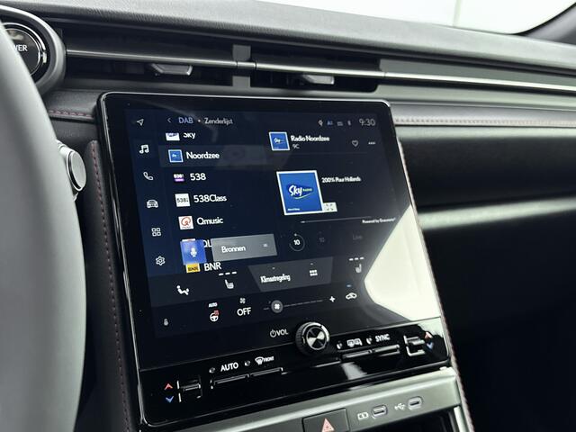 Lexus LBX Emotion 2WD | Techpack | Carplay | Stoel & Stuurverwarming |