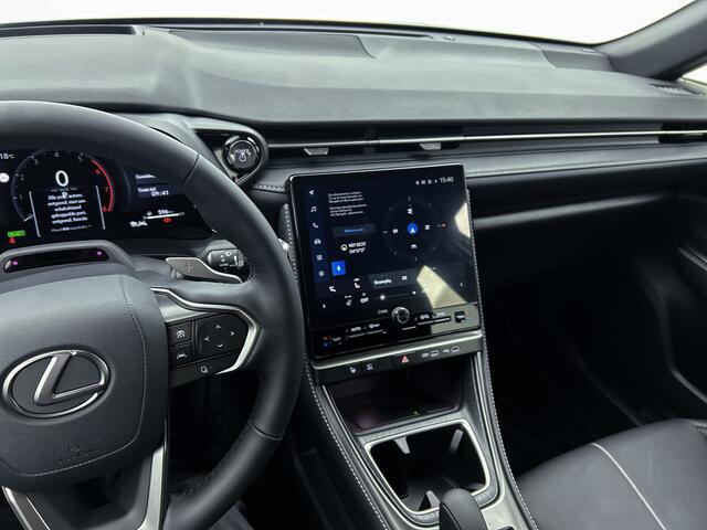 Lexus LBX Relax 2WD Limited | Advance Pack | Head up Display | Mark Levinson |