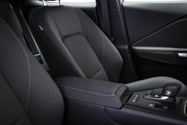 Lexus LBX Business Line 2WD | CLIMA | STOELVERWARMNG | DAB | CAMERA