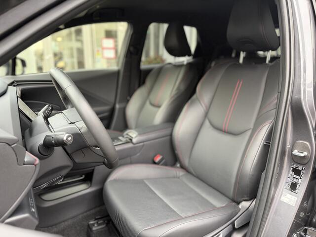 Lexus LBX Emotion Bi-Tone 2WD Dodehoekdetectie, Elektrische achterklep, Lederen bekleding , All-in Rijklaarprijs