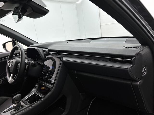 Lexus LBX Relax 2WD | Advanced Pack |