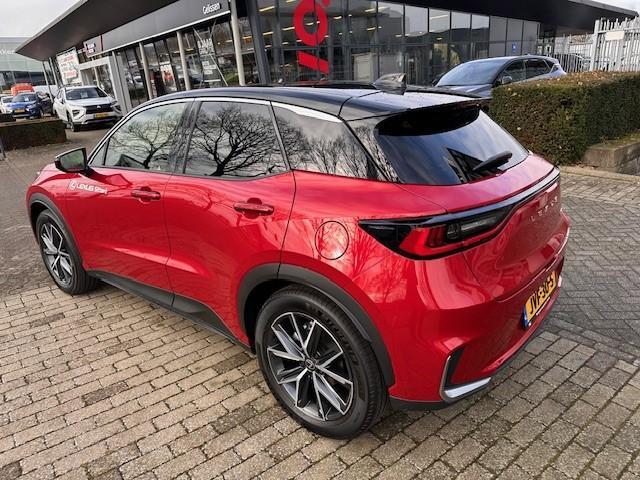 Lexus LBX Emotion 2WD