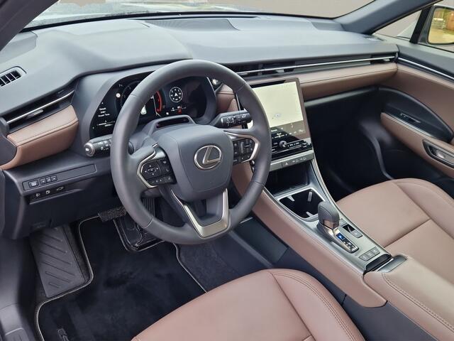 Lexus LBX Elegant - Tech Pack - Leer - Stoelverwarming