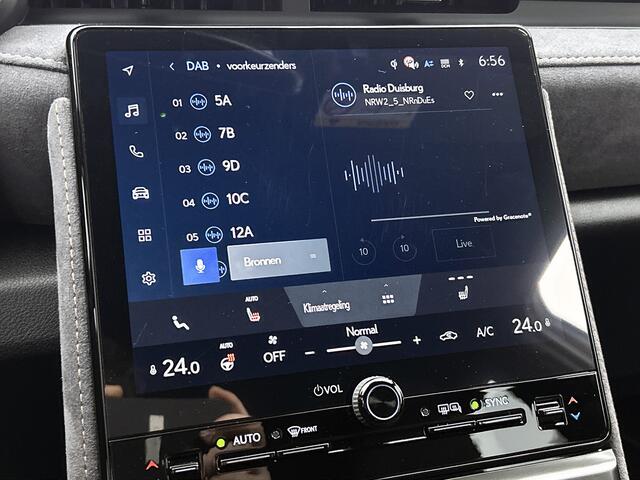 Lexus LBX Cool 2WD | Advanced Pack | Mark Levinson Audio |