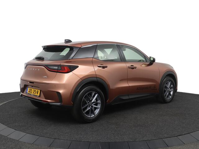 Lexus LBX Business Line 2WD | Keyless Entry | Automatisch inklapbare buitenspiegels | Stoelverwarming