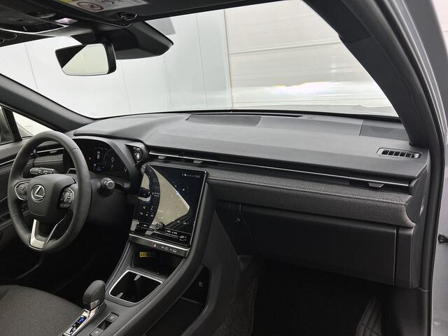 Lexus LBX 2WD | Parkeersensoren | Blind Spot Monitor | Apple CarPlay / Android Auto |