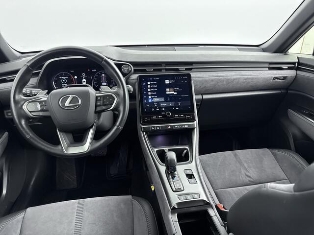 Lexus LBX Original Edition 2WD | BTW-Auto | 360' Camera | Stoelgeheugen |