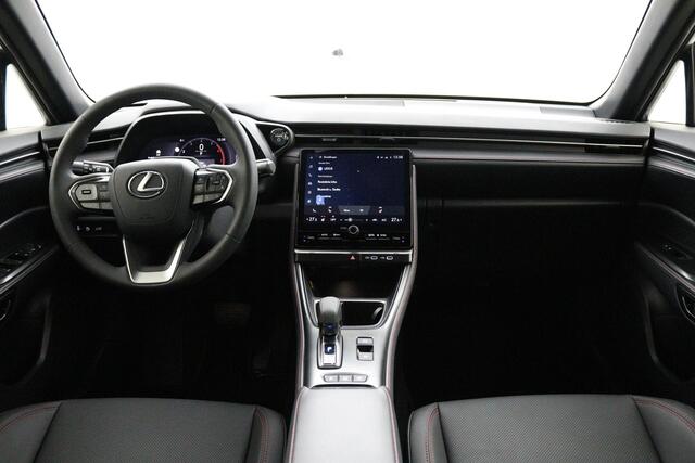 Lexus LBX Emotion 2WD | Tech Pack | Keyless Entry | Elektrisch bedienbare achterklep | Stoelverwarming | 18 Inch Lichtmetalen velgen