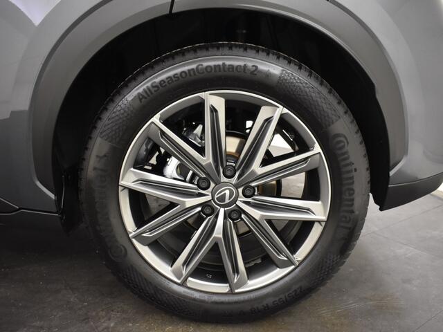 Lexus LBX Elegant 2WD | Techpack | Blindspot | PDC | Elektr. a. klep |