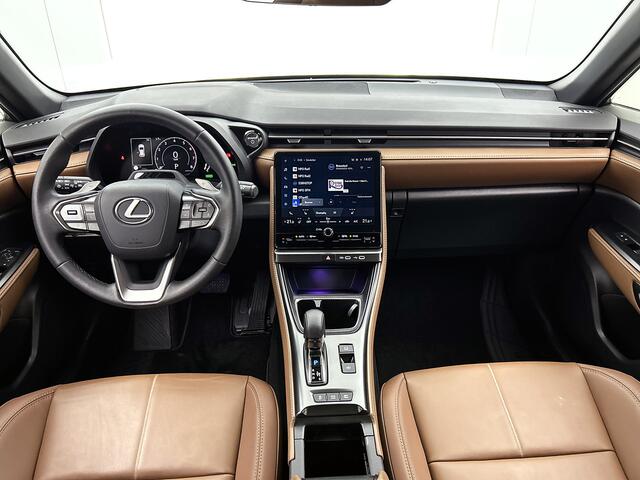 Lexus LBX Relax 2WD | Premium uitgevoerd | Onderweg-naar-dealer