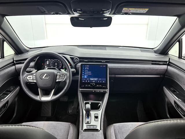 Lexus LBX Cool 2WD Limited + | Dealeronderhouden | Onderweg-naar-dealer