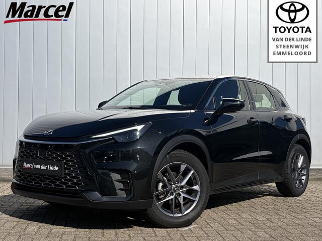 Lexus LBX Business Line 2WD Parkeer en Dodehoek Sensoren Stoel Stuur Verwarming