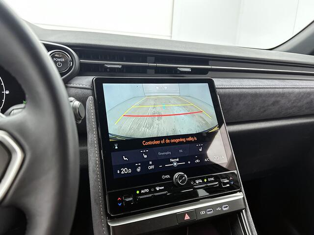 Lexus LBX Cool 2WD | Apple CarPlay / Android Auto (Navigatie) | BLS | PDC |