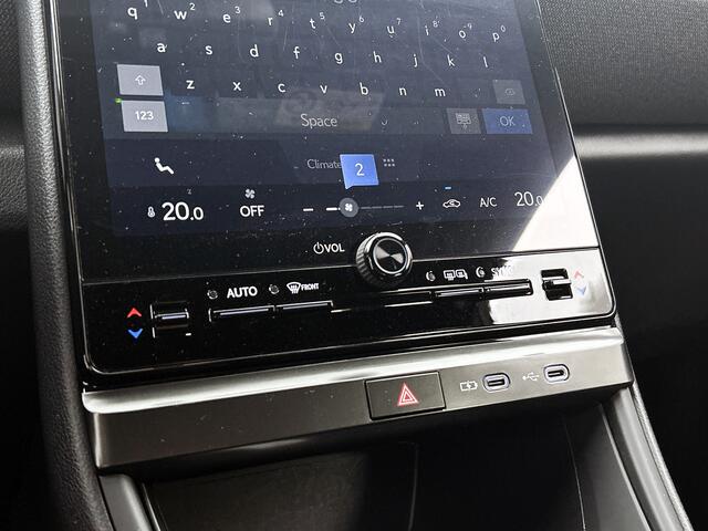Lexus LBX 2WD | BTW Voertuig | Premium uitgevoerd |