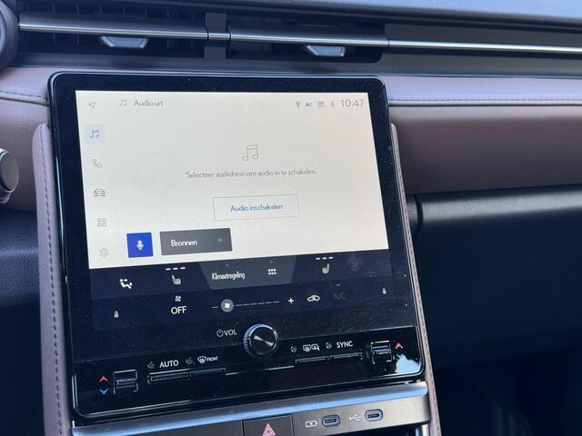 Lexus LBX Elegant 2WD Tech Pack | Carplay | Adaptive Cruise | Blindspot |