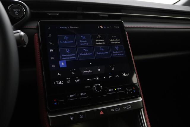 Lexus LBX 35th Edition | Nieuw uit voorraad leverbaar | Advanced Pack | Mark Levinson