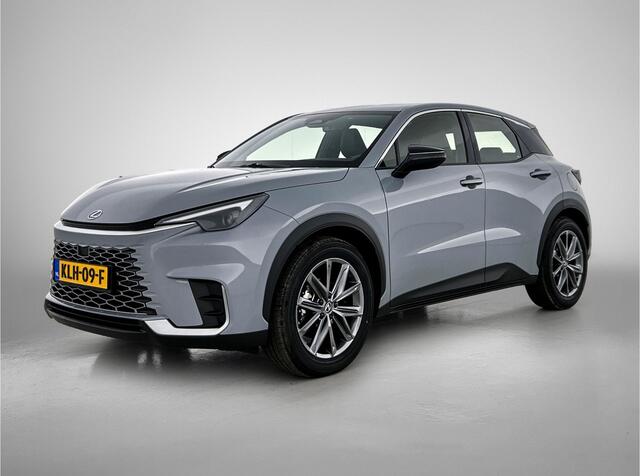 Lexus LBX Elegant 2WD | Tech Pack |