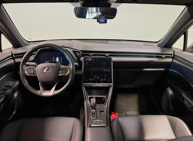 Lexus LBX Emotion 2WD + Advanced Pack | Mark Levinson | Dashcam | 360' Camera |