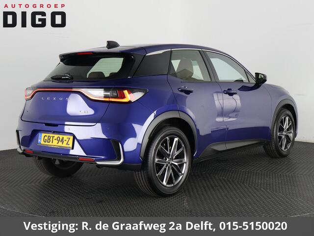 Lexus LBX Relax 2WD | 1e eigenaar | Dealer Onderhouden | Navigatie | Stoelverwarming + Leder |