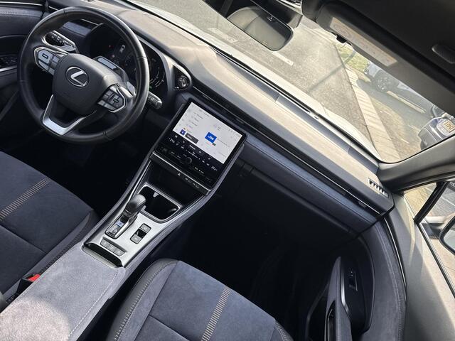Lexus LBX Cool 2WD | 06-10141018 Voor meer informatie