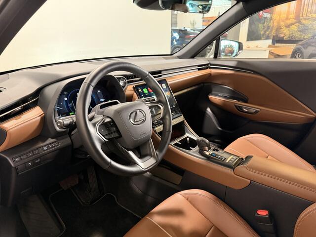 Lexus LBX Relax 2WD Advanced Pakket | Mark Levinson | HUD