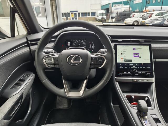 Lexus LBX Business Line 2WD | Sensoren v/a | Blind Spot | Stoelverwarming | Android Auto
