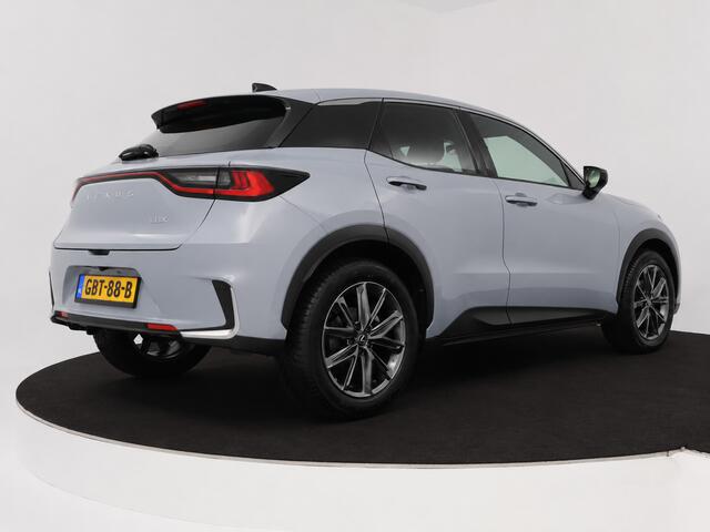 Lexus LBX Elegant 2WD | Stoel- en Stuurverwarming | Parkeersensoren | Navigatie |