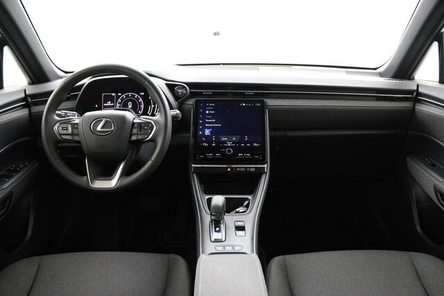 Lexus LBX 1.5 2WD | Comfort & Safety Pack | Stoelverwarming