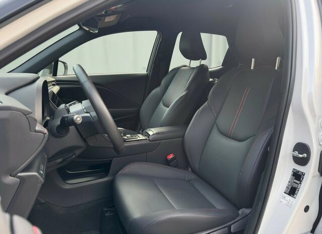Lexus LBX 1.5 Emotion 2WD Advanced Pack | Mark Levinson | Carplay | 360' Camera |