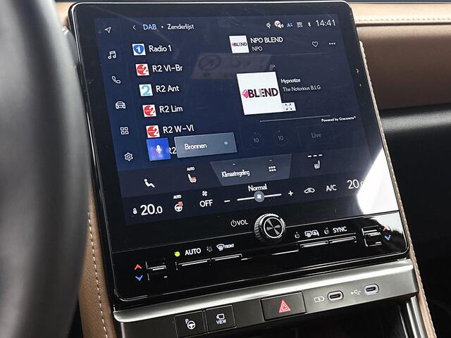Lexus LBX Relax 2WD Advanced Pack | BTW voertuig | Mark Levinson | Bruin Leder | Memory Seat | Stoel+Stuurverwarming | Head-Up Display | Blind Spot Monitor | Full LED Adaptive | Elektrische achterklep |