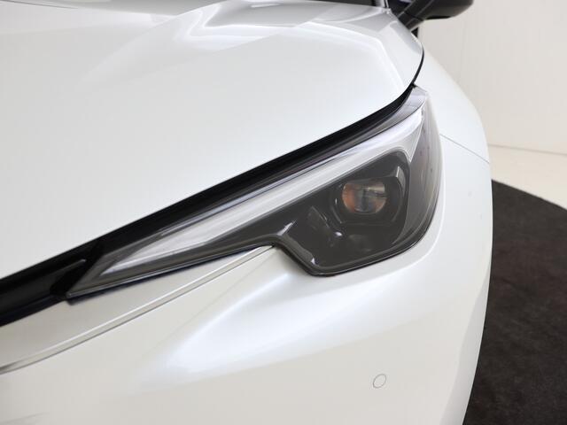 Lexus LBX Emotion 2WD | Mark Levinson | 360 Camera | Head Up Display | Sportieve Velgen | Demo