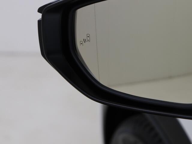 Lexus LBX Emotion 2WD | Mark Levinson | 360 Camera | Head Up Display | Sportieve Velgen | Demo
