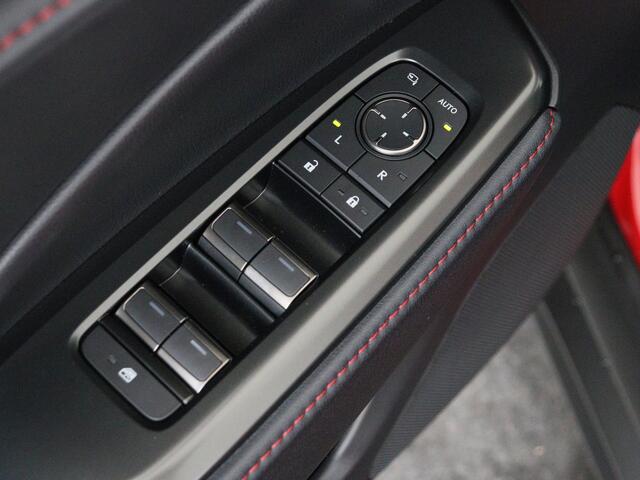 Lexus LBX Emotion 2WD Advanced Pack | HUD | 360 Camera